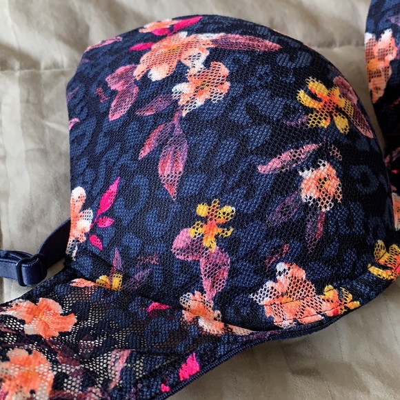 PINK push-up 32C bra - Picture 4 of 5